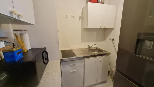 Appartement  1 pièce(s) 28.60 m2