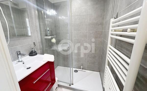 Appartement à vendre    2 pièces • 35,20 m2 Antibes