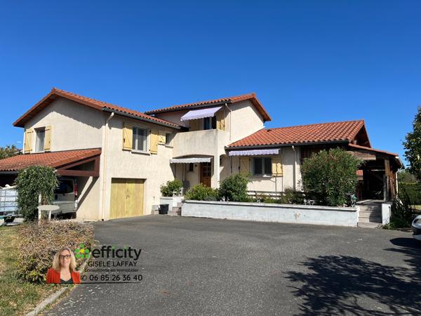 Maison
         6 pièces
        - 138 m² 319 000 € *