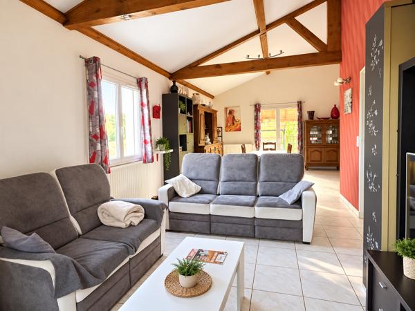 Maison
         6 pièces
        - 138 m² 319 000 € *