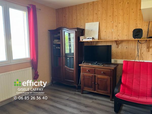 Maison
         6 pièces
        - 138 m² 319 000 € *