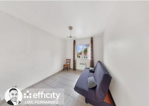 Maison
         5 pièces
        - 125 m² 450 000 € *