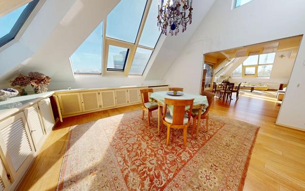 Appartement à vendre    6 pièces • 187 m2 Strasbourg