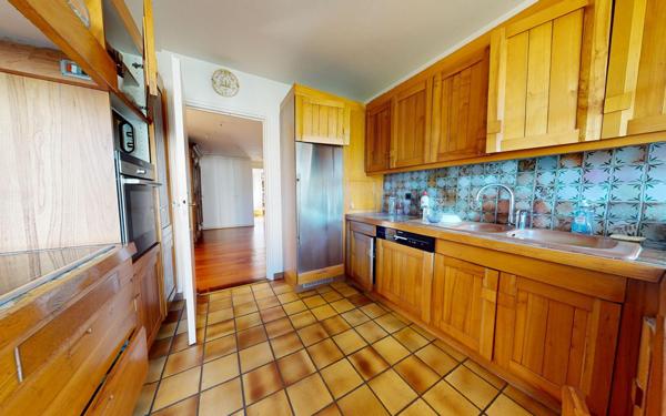 Appartement à vendre    6 pièces • 187 m2 Strasbourg