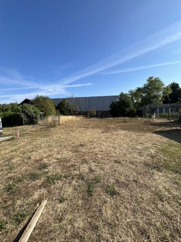 Terrain 66 780 € Ruelle-sur-Touvre 830 m² DPE