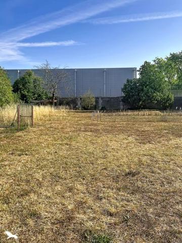 Terrain 66 780 € Ruelle-sur-Touvre 830 m² DPE