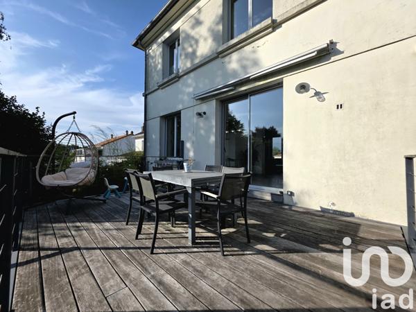 Maison à vendre 7 pièces 217 m² Parthenay