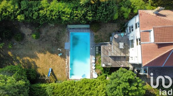 Maison à vendre 7 pièces 217 m² Parthenay