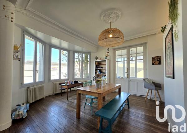 Maison à vendre 7 pièces 217 m² Parthenay