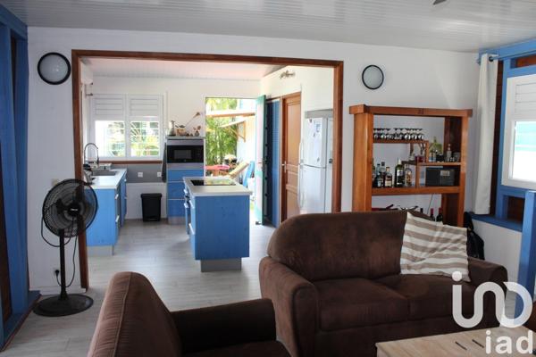 Maison 8 pièces de 213 m² à Les Trois-Îlets (97229)