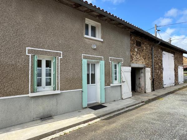 Corps de ferme - Grange attenante - Garage & préaux
