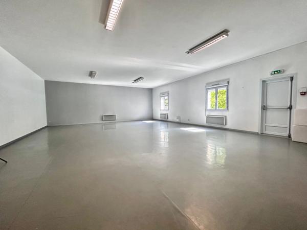 ALBERTVILLE (73) - MAISON 232 m2 - TERRAIN 1740 m2.
