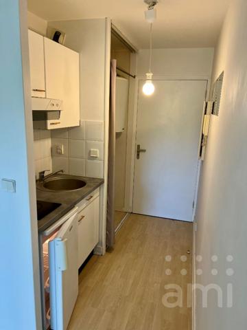 APPARTEMENT LA ROCHELLE - 1 pièce(s) - 23.72 m2