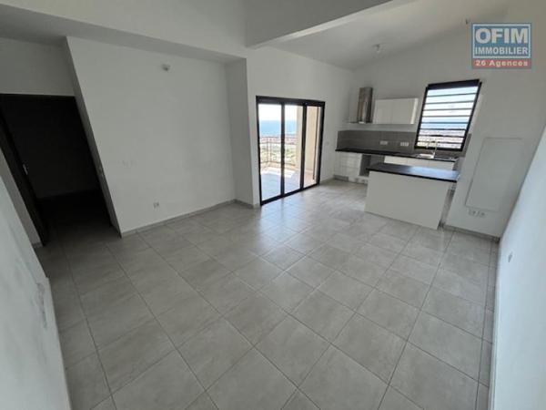 A louer T4 dans la residence Castel ROC, route du bois de nefles à Ste Clotilde