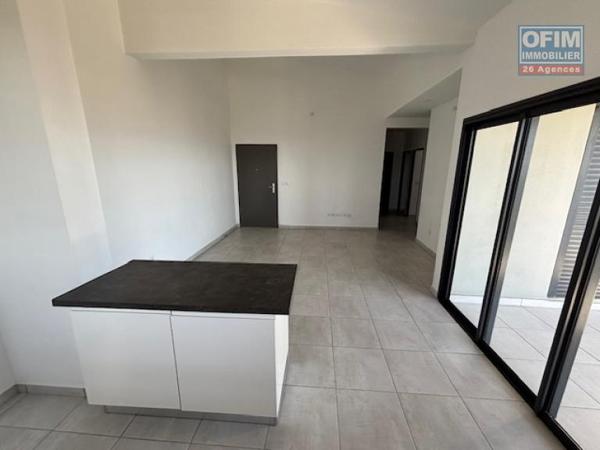 A louer T4 dans la residence Castel ROC, route du bois de nefles à Ste Clotilde