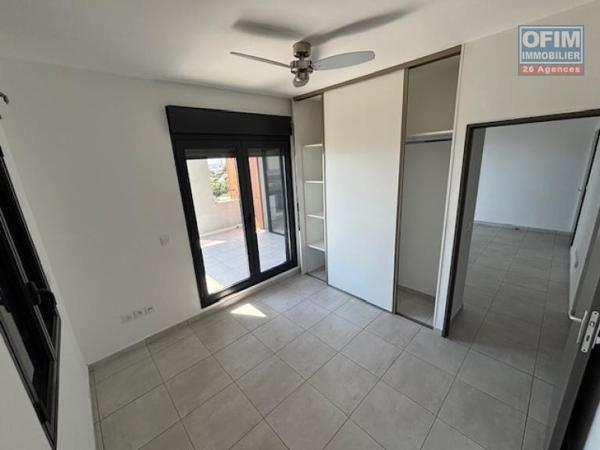 A louer T4 dans la residence Castel ROC, route du bois de nefles à Ste Clotilde