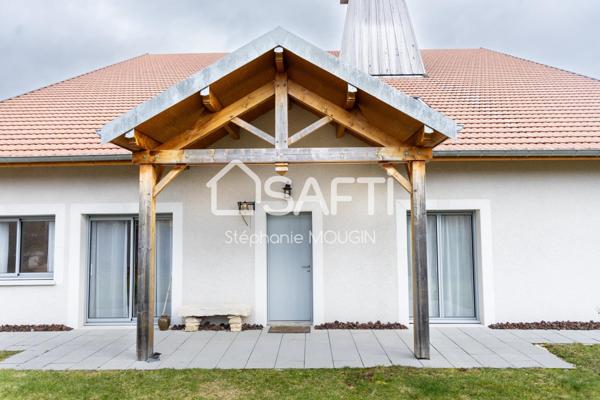 SPACIEUSE MAISON RÉNOVÉE À PASSONFONTAINE – 304 M² HABITABLES SUR PARC DE 1571 M²S