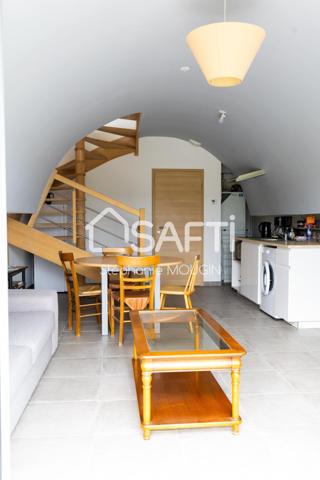 SPACIEUSE MAISON RÉNOVÉE À PASSONFONTAINE – 304 M² HABITABLES SUR PARC DE 1571 M²S