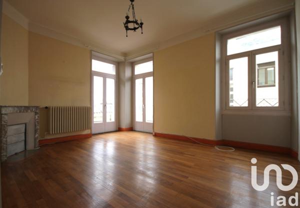 Appartement 3 pièces de 78 m² à Rodez (12000)