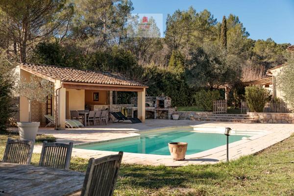 Villa de prestige de 275M2 avec vue panoramique -Fayence (83440)