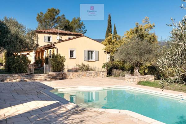 Villa de prestige de 275M2 avec vue panoramique -Fayence (83440)