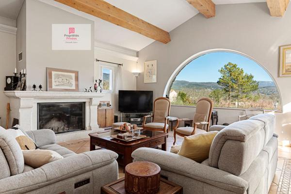 Villa de prestige de 275M2 avec vue panoramique -Fayence (83440)