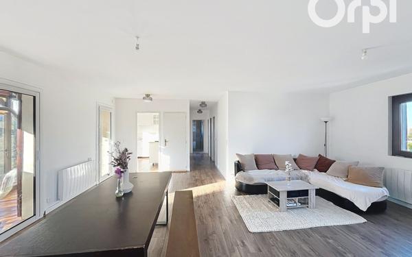 Maison à vendre    7 pièces • 130 m2 Savigneux