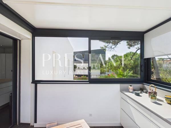 Villa d’architecte de 240 m² à Chiberta, vue mer depuis le toit-terrasse, ANGLET