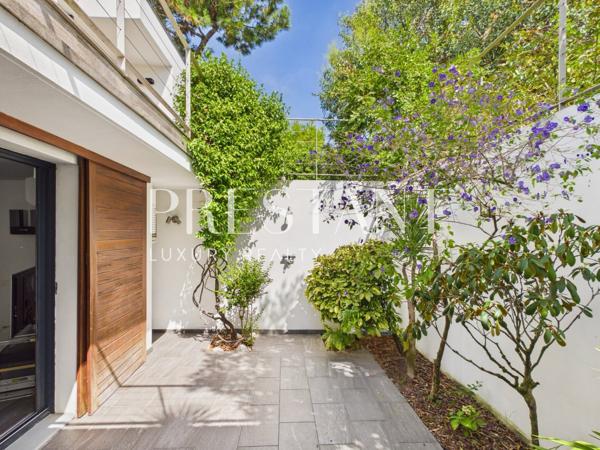 Villa d’architecte de 240 m² à Chiberta, vue mer depuis le toit-terrasse, ANGLET