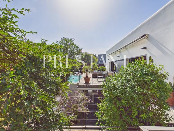 Villa d’architecte de 240 m² à Chiberta, vue mer depuis le toit-terrasse, ANGLET
