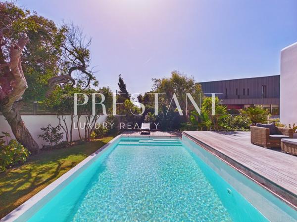 Villa d’architecte de 240 m² à Chiberta, vue mer depuis le toit-terrasse, ANGLET