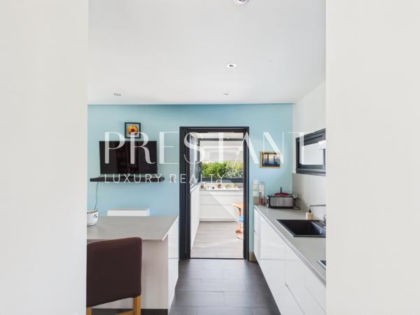 Villa d’architecte de 240 m² à Chiberta, vue mer depuis le toit-terrasse, ANGLET