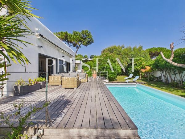 Villa d’architecte de 240 m² à Chiberta, vue mer depuis le toit-terrasse, ANGLET