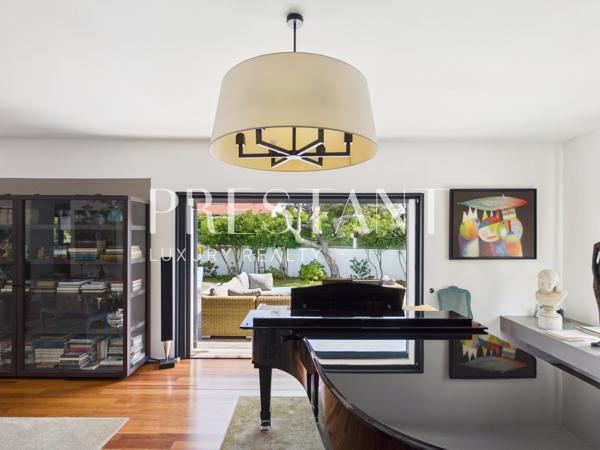 Villa d’architecte de 240 m² à Chiberta, vue mer depuis le toit-terrasse, ANGLET