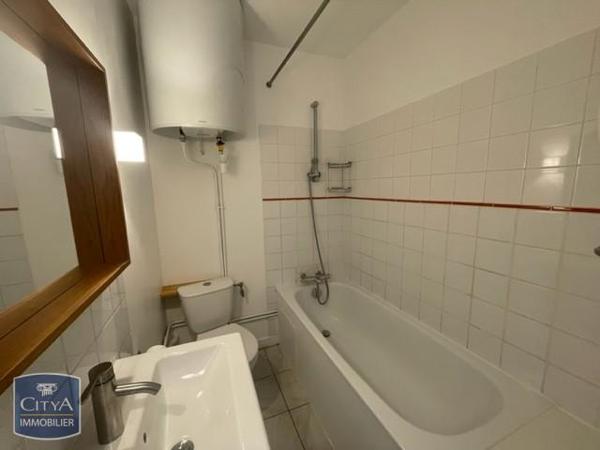 Appartement à louer 2 pièces 45.95m²