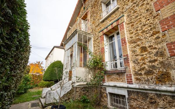 Maison à vendre    6 pièces •  Livry-Gargan