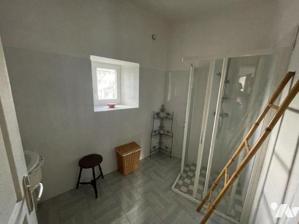 A VENDRE - ENSEMBLE IMMOBILIER - 22710 PENVENAN BUGUELES