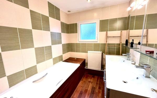 Maison à vendre    6 pièces • 135,50 m2 Soisy-sous-Montmorency