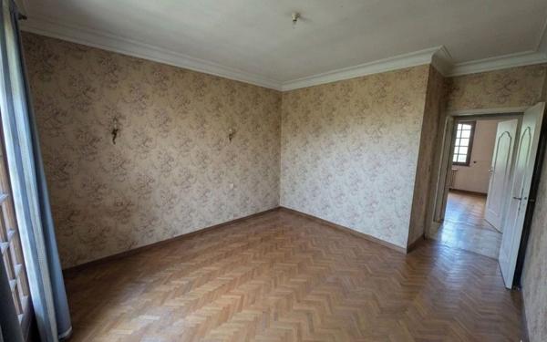 Maison à vendre    8 pièces • 212 m2 Toulouse