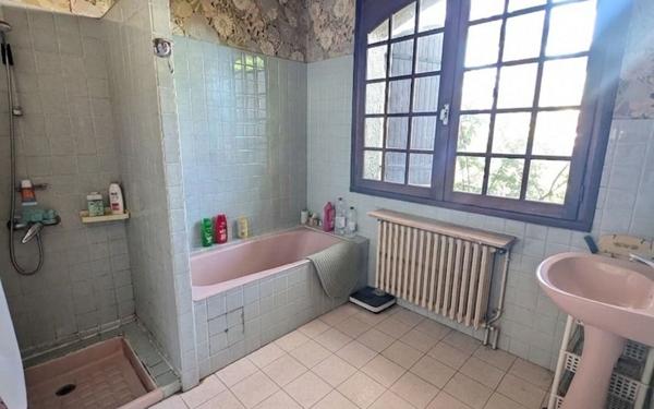 Maison à vendre    8 pièces • 212 m2 Toulouse