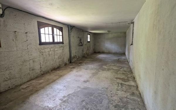 Maison à vendre    8 pièces • 212 m2 Toulouse