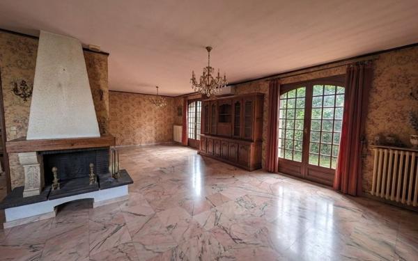 Maison à vendre    8 pièces • 212 m2 Toulouse