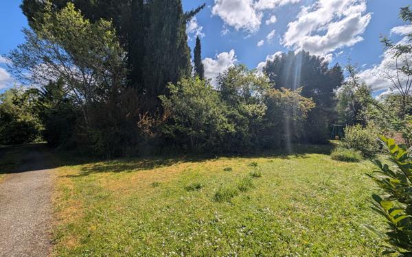 Maison à vendre    8 pièces • 212 m2 Toulouse