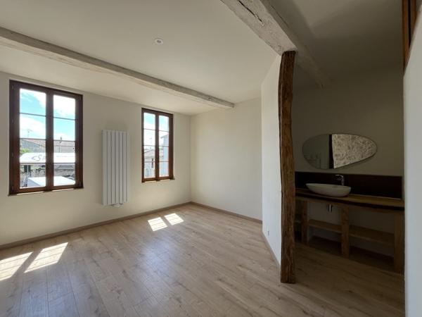 Maison à vendre |  Condom |  6 pièces | 190 m²