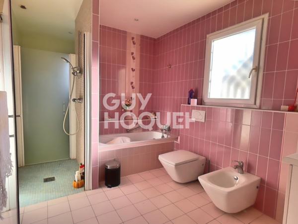 Maison 4 faces, 125 m² de plain-pied, T4, 1300 m² de parcelle