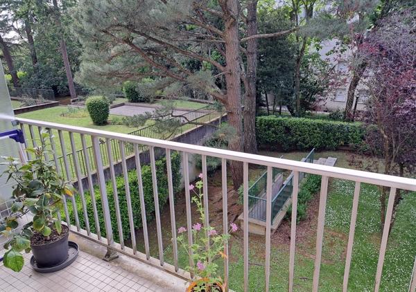 Appartement T2 avec balcon et parking au calme - 60981