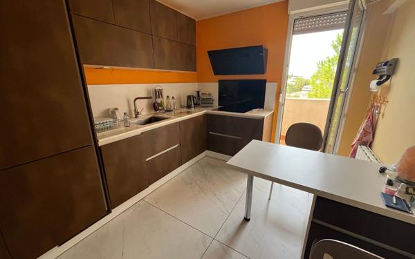 Appartement à vendre    5 pièces • 135,59 m2 Montpellier