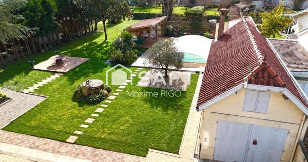 Maison Bourgeoise 6 chambres 260m² avec piscine