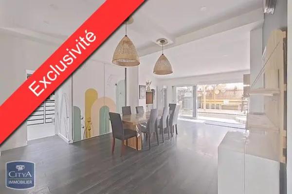 Maison à vendre 6 pièces 181m² Ferrières-en-Brie (77164)