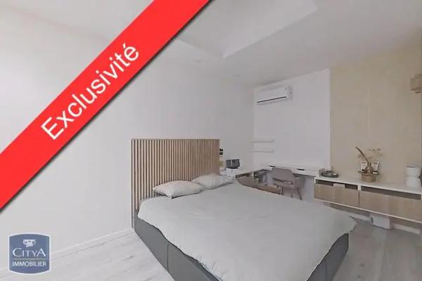 Maison à vendre 6 pièces 181m² Ferrières-en-Brie (77164)
